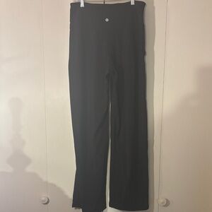 Lululemon wide leg pants with pockets